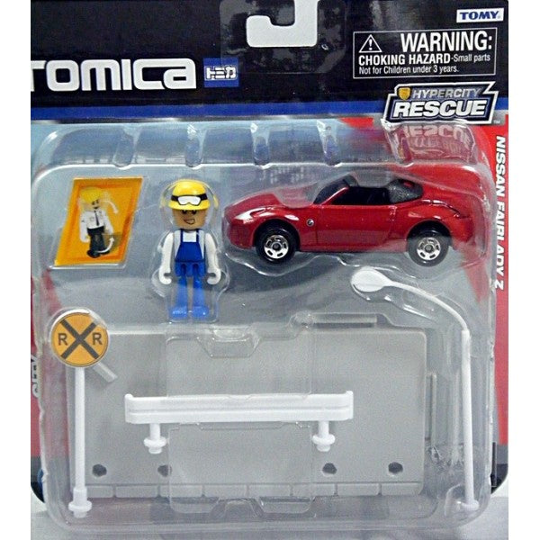 Tomica Hypercity Rescue - Nissan Fairlady Z with playset